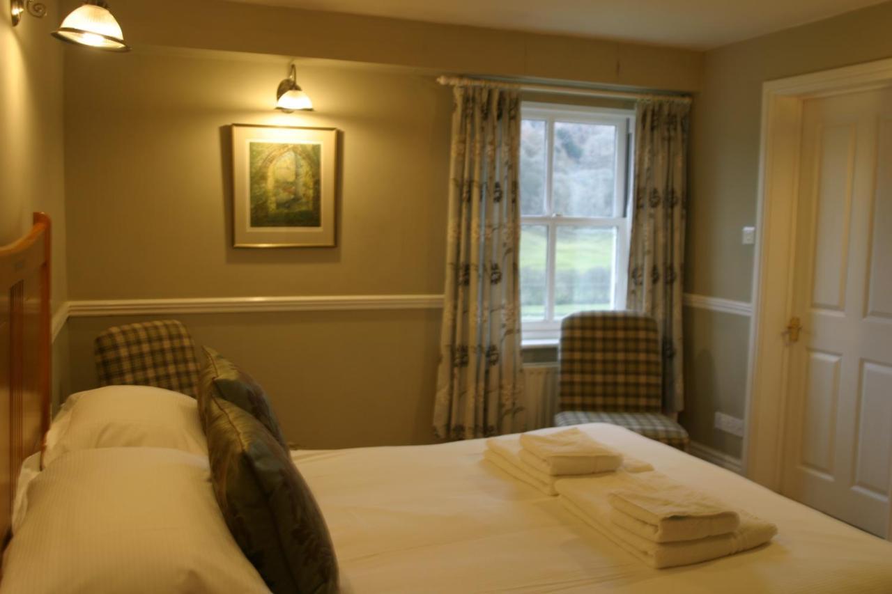 The Charles Bathurst 4*